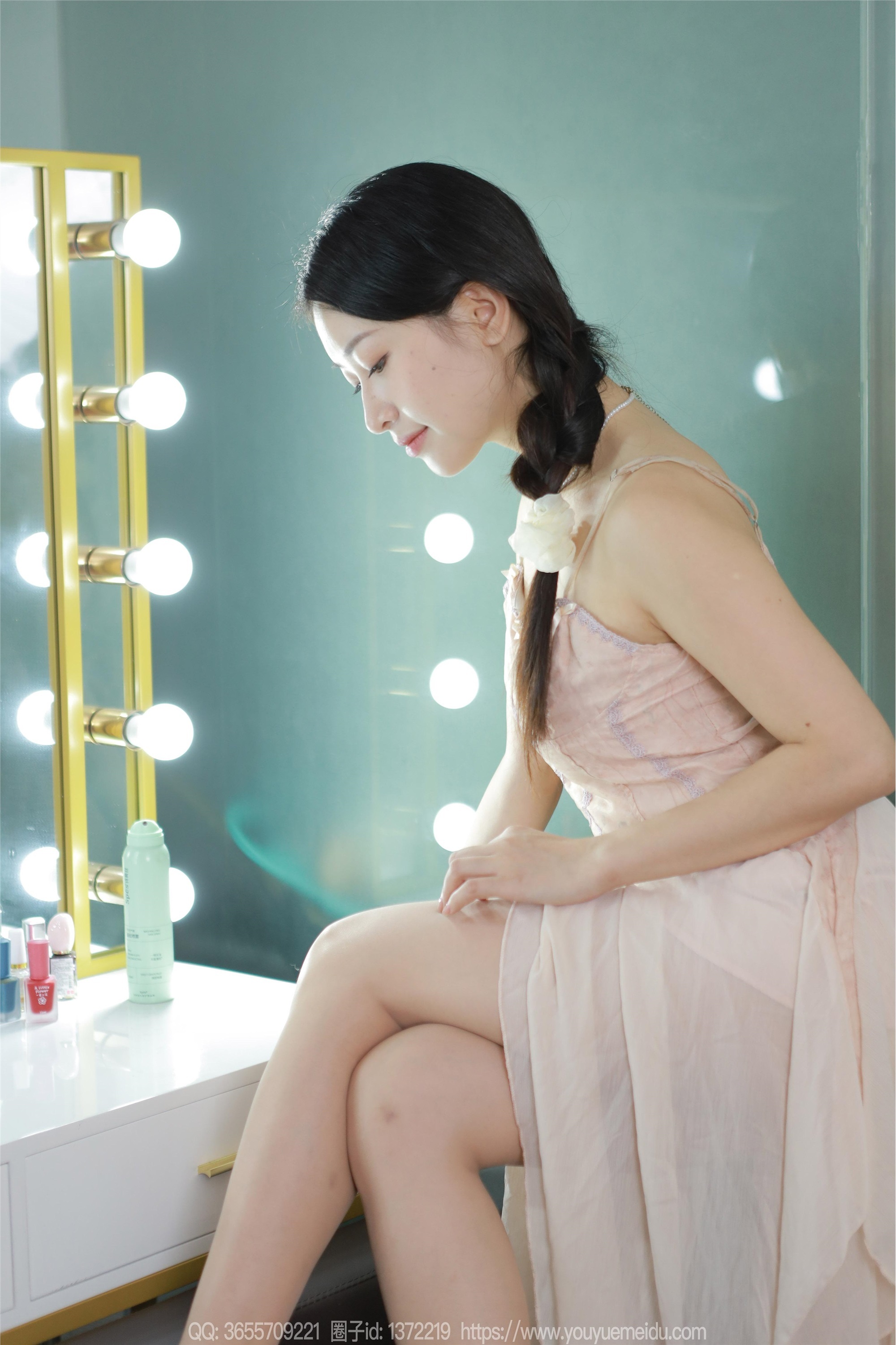 IESS异思趣向  2024.08.05 丝享家 1812 小婕《藕粉吊带裙》